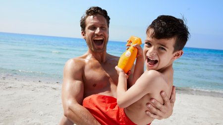 Bioderma - shooting Photoderm father and son